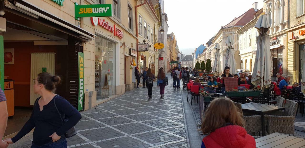 Strada Republicii Nr 26 Apartment Brasov Luaran gambar